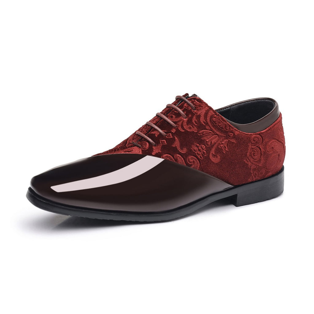 Business Shoes in Glossy Leather