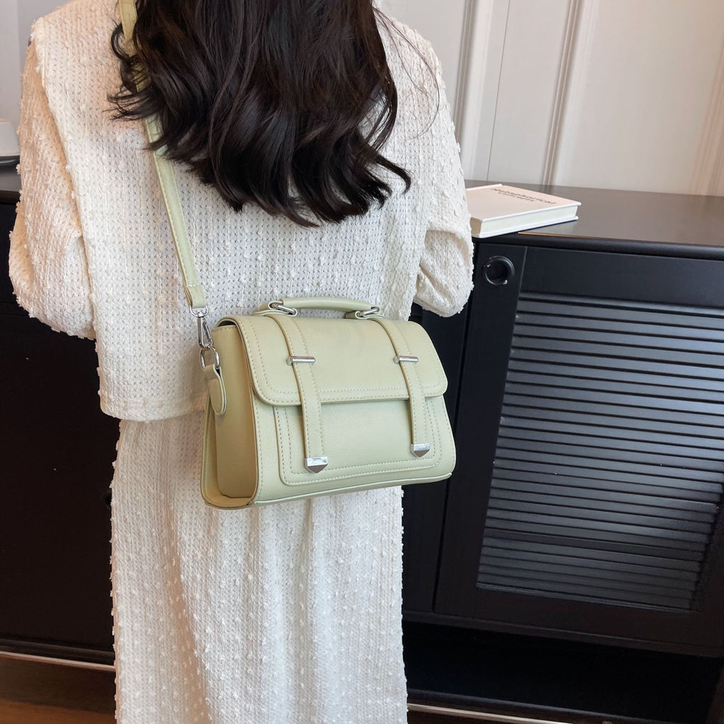 Versatile Minimalist Shoulder Bag