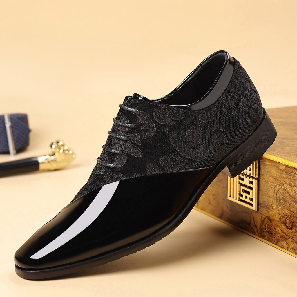 Business Shoes in Glossy Leather