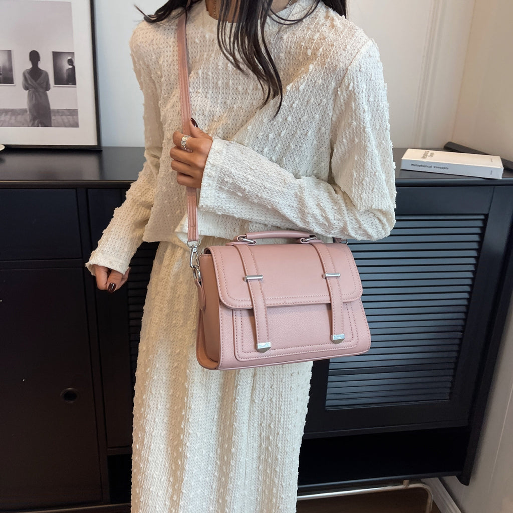 Versatile Minimalist Shoulder Bag